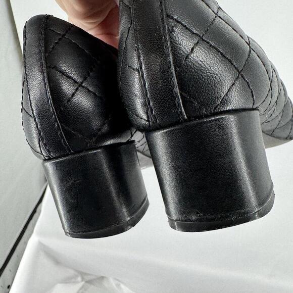 Tory Burch shoes womens 5 black quilted leather pumps gold cap toe designer - Picture 7 of 8